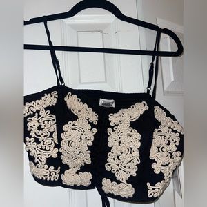 Japna Cropped Black Top